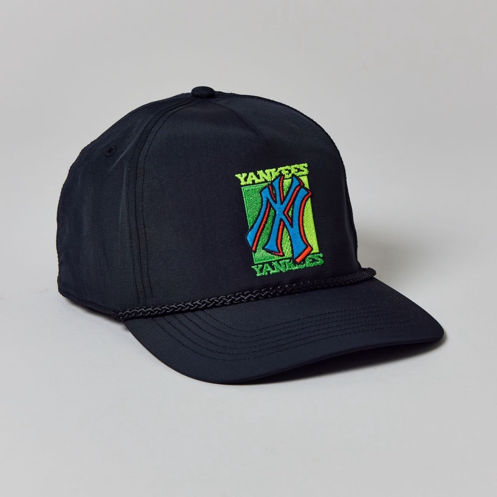 47 Brand NWT MLB New York Yankees embroidered rope trim hat